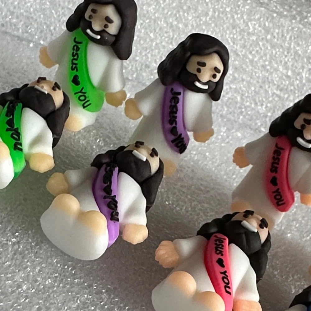 25 Little Jesus Figurines Everyone Needs a Little Jesus NWOT Jesus Loves You